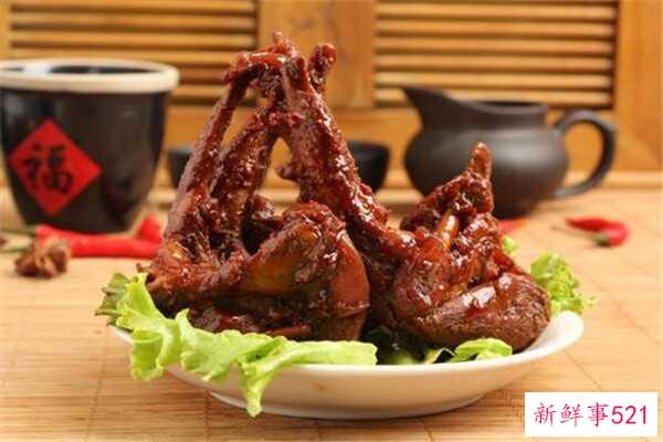 吃鸭锁骨的危害鸭锁骨和大蒜能一起吃吗？