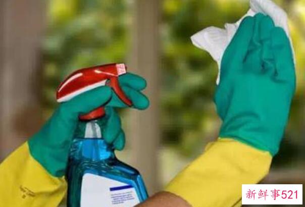 微微发霉的面包能吃吗？不要吃发霉的面包 会影响身体健康