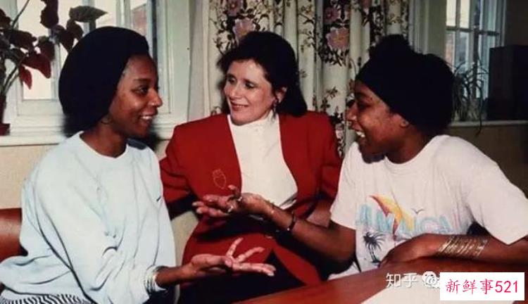 双胞胎姐妹相爱相杀，双胞胎相爱相杀系列