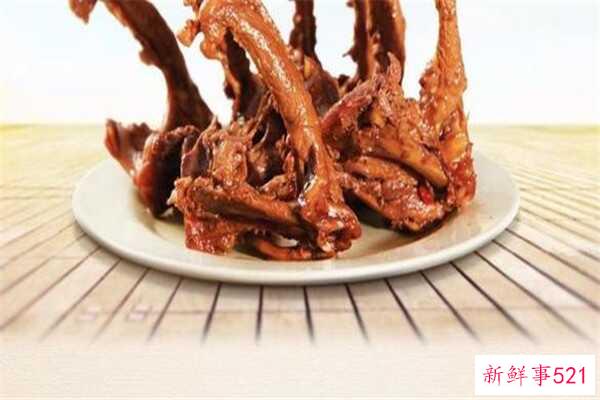 吃鸭锁骨的危害鸭锁骨和大蒜能一起吃吗？