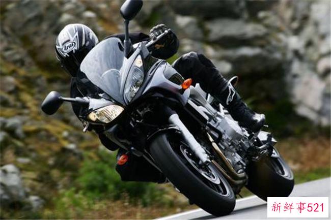 哪个家族控制着美联储？七大家族共同控制(私人)