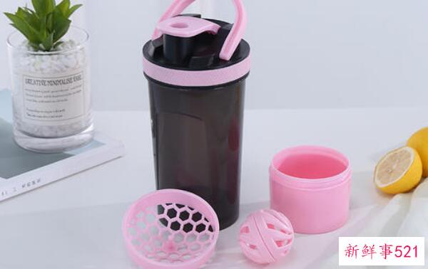 摇杯里的弹簧是干什么用的 搅拌-防止蛋白粉结块？