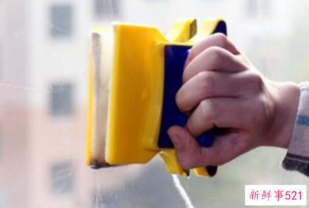 微微发霉的面包能吃吗？不要吃发霉的面包 会影响身体健康