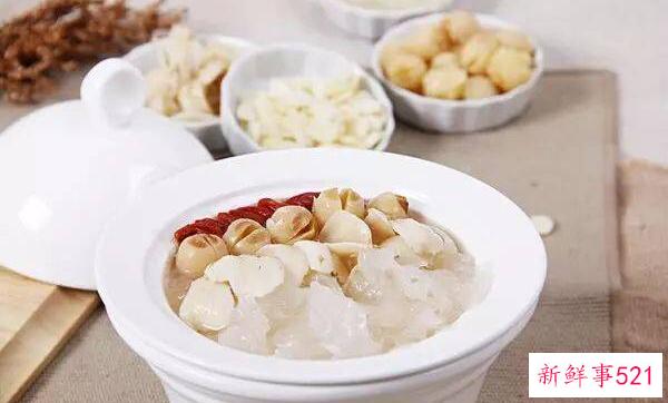 百合莲子粥禁忌 少饮-咳嗽、大便干燥的经期女性禁食