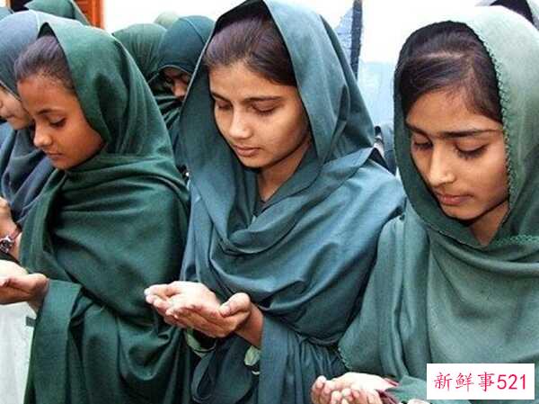 世界十大校园屠杀事件，别斯兰大屠杀死亡数高达385人