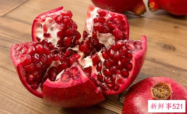 雨衣上的气味有毒吗？可能有毒(泡水-阳光下爆炸)