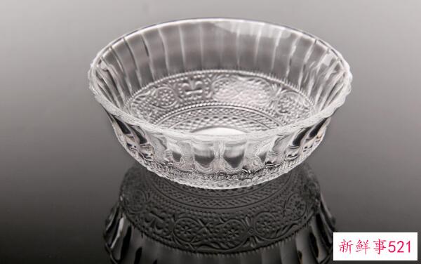 如何去除指甲油胶水 搓条磨-刚刮-磨块磨(三步轻松除甲)