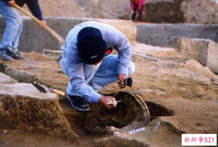 留守女孩考取北大报考考古专业引发热议「湖南留守女孩676分报考北大考古专业引热议我们真的不懂她」