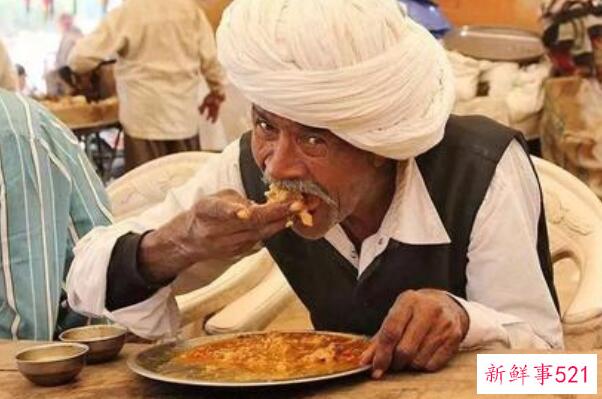 为什么印度人用手吃食物贴近自然(传统观念所致)