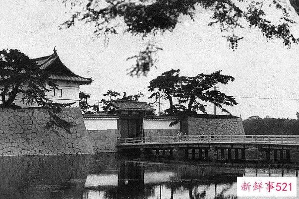 鸡蛋和蜂蜜可以一起吃吗？可以 润肺利尿(肠胃不好的人要慎食)