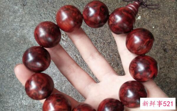 血檀有毒吗？血檀和小叶紫檀的区别(无毒)