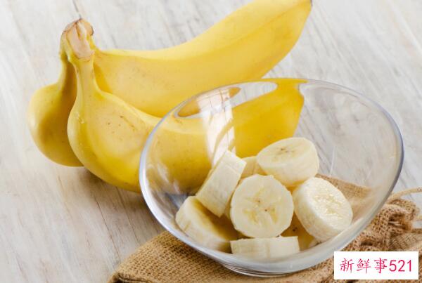 雨衣上的气味有毒吗？可能有毒(泡水-阳光下爆炸)