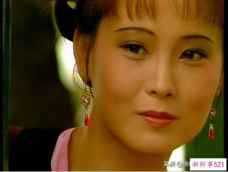 红楼梦诡异解读，红楼梦的灵异故事