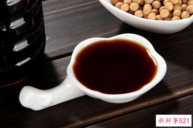 什么是酱油？原来老烟里少了这样的东西(颜色更浅)