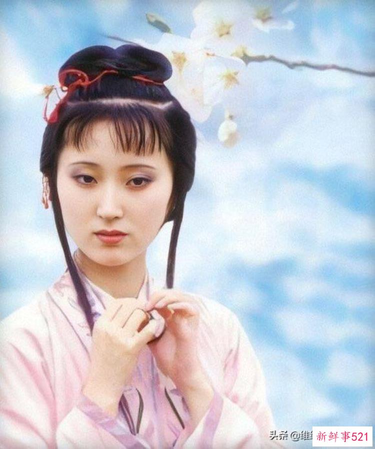 红楼梦诡异解读，红楼梦的灵异故事