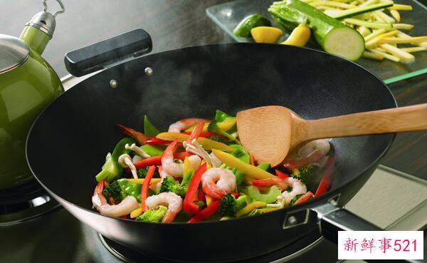 炒菜放冰箱4天能吃吗？它们能不能不吃(会导致急性肠胃炎)