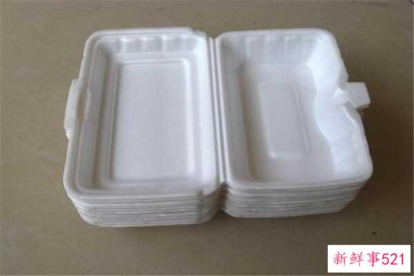 如何消除衣服上的白色硬蛋 如何预防？