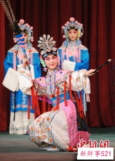 袁英明主演京剧《西施》剧照。　受访者供图