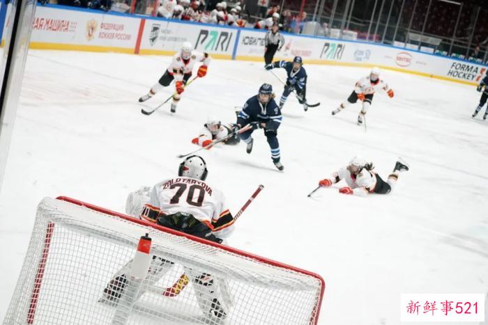 昆仑鸿星女冰出海六季，228场联赛收获十名百场球员