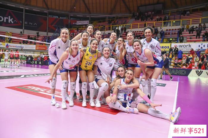 意甲女排联赛：斯坎迪奇3：0布斯托 朱婷15分获MVP