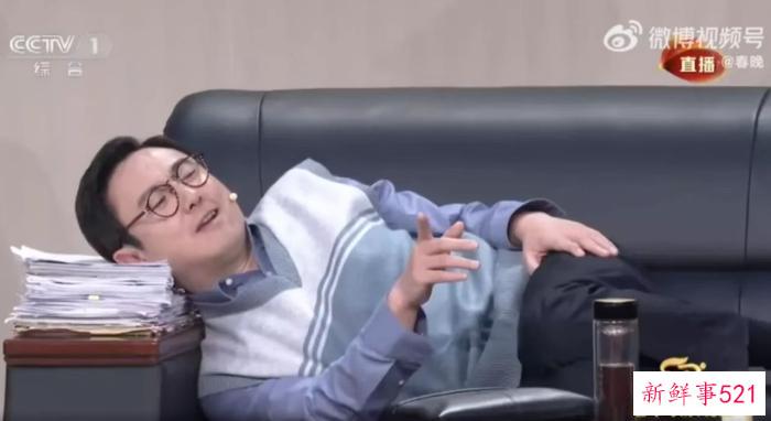 干部热衷组局喝酒、打牌掼蛋，可扫码举报！