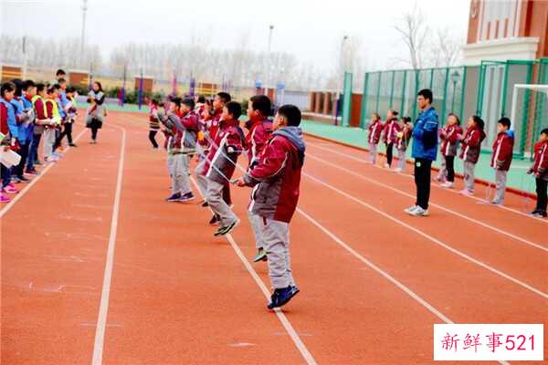 衬衫上的油渍怎么洗？去除油污的四种方法是什么？