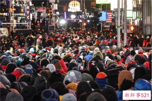 音乐指挥在指挥节奏和变量(乐队的灵魂)方面有什么作用？