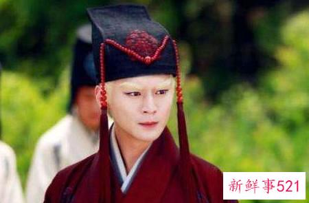 历史上太监是什么时候开始存在的(中国的太监是从什么时候开始的)？