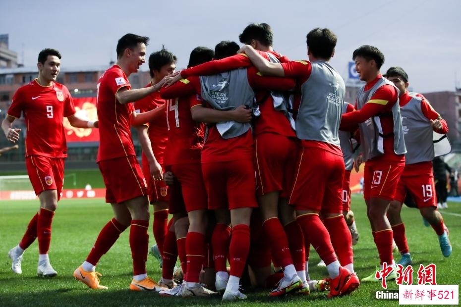 时隔9年亚青赛小组出线！中国足球暗夜中的一束光