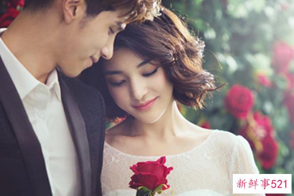 希腊家谱的文化意义(人是上帝 上帝是人)