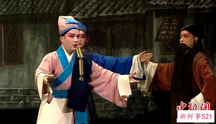 昆剧《十五贯》演出现场 主办方 供图