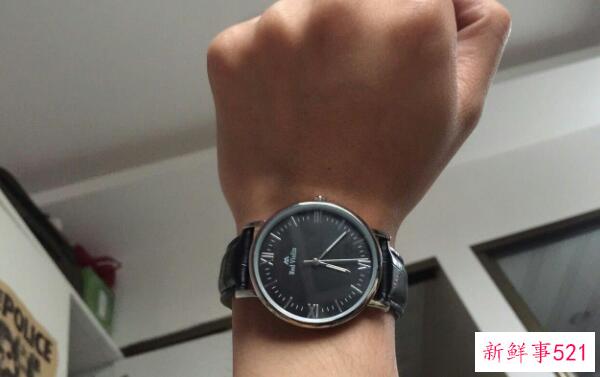 如何清洗手表 用肥皂洗表带(表盘送修理厂清洗)