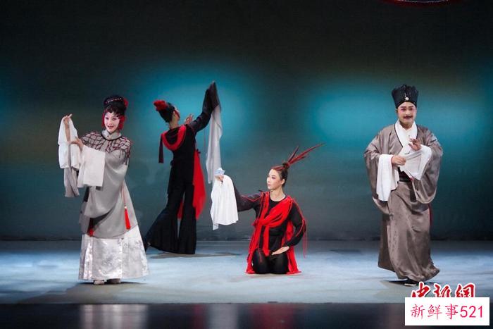 中国小剧场戏曲展演在沪开幕