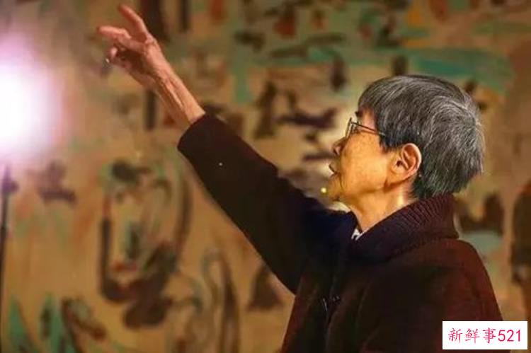 北大考古女生钟芳蓉作文，关于钟芳蓉选择考古专业的议论