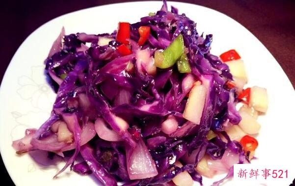 白菜和卷心菜的区别是外观、营养、功效不同