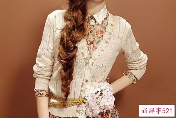 毛衣能用熨斗熨吗？是的 毛衣的补救方法是用开水烫