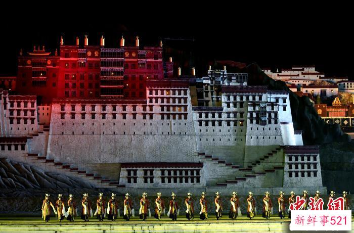 3月17日，西藏拉萨，《文成公主》大型史诗剧演出现场。　李林 摄