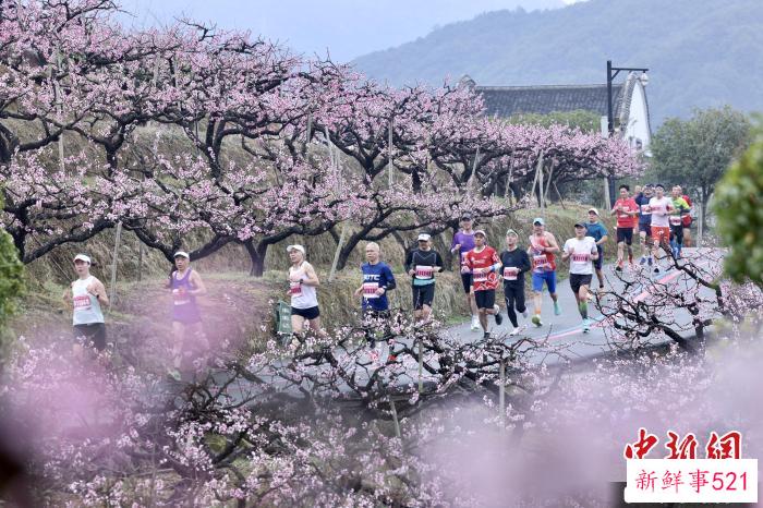 比赛现场。　樊建威 摄