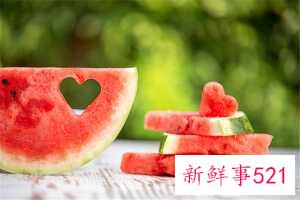 西瓜和红薯可以一起吃吗？西瓜不能搭配的食物有哪些？