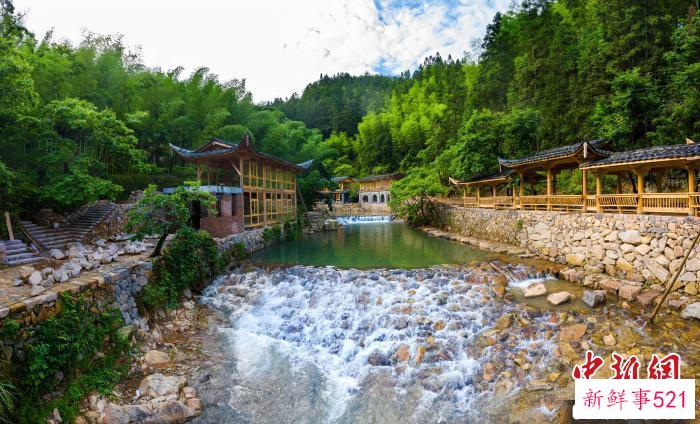 绿水青山间的墘头村。　甘叶斌 供图