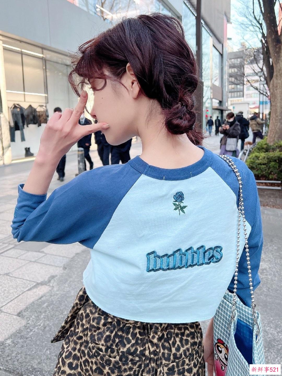 哎，这么好看的女孩子选择当老师