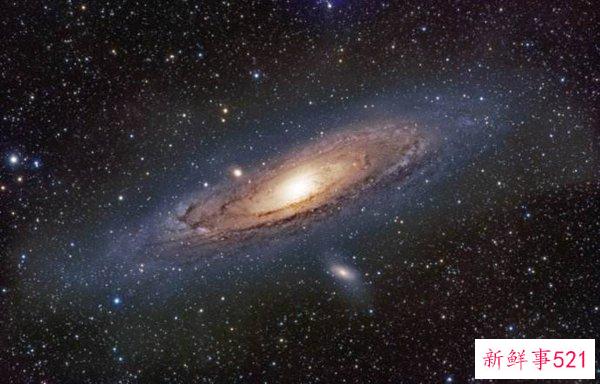 仙女座 离地球最近的星系 距离地球200万光年