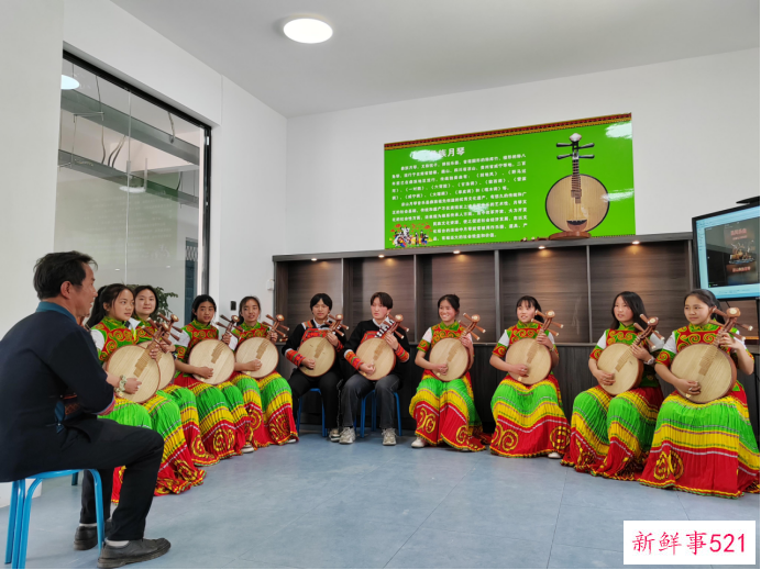 “凉山薪火传承计划”正式启动 花西子公益推动非遗文化走进校园