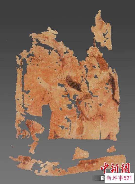 东西问·镇馆之宝丨叶宝平：一件棉袍何以见证千年前东西方文化交流？