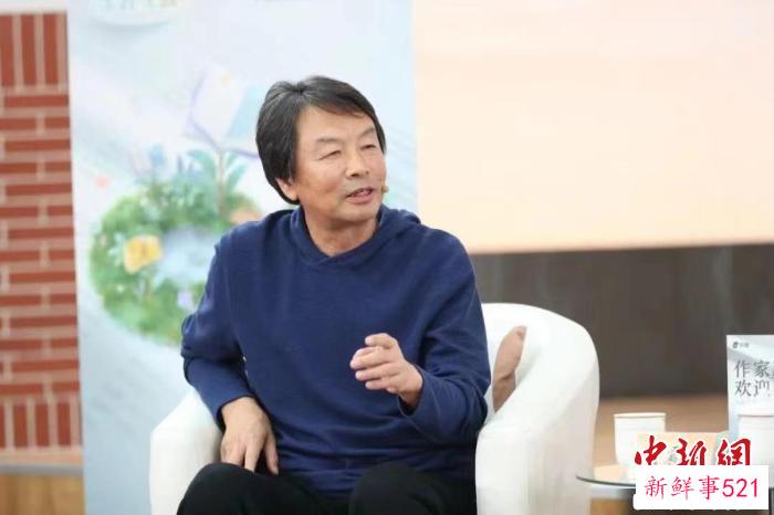 刘震云 王纪国 摄