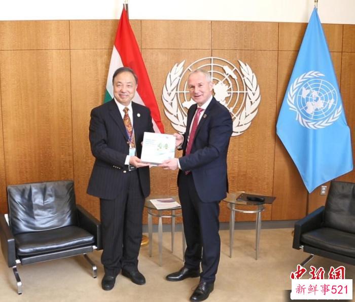 7套中国科学家团队研制全球水资源数据产品赠送联合国