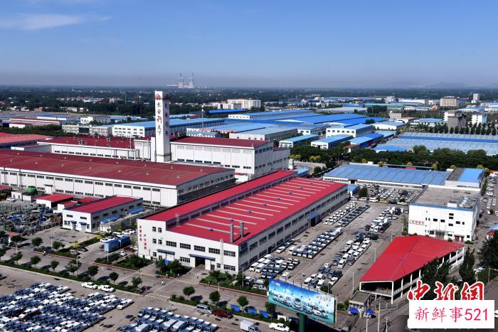 位于定州的河北长安汽车有限公司生产车间。　白永民 摄