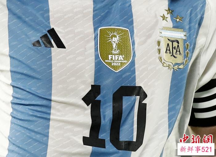 生涯800球！梅西世界杯后三星首秀，场面相当壮观