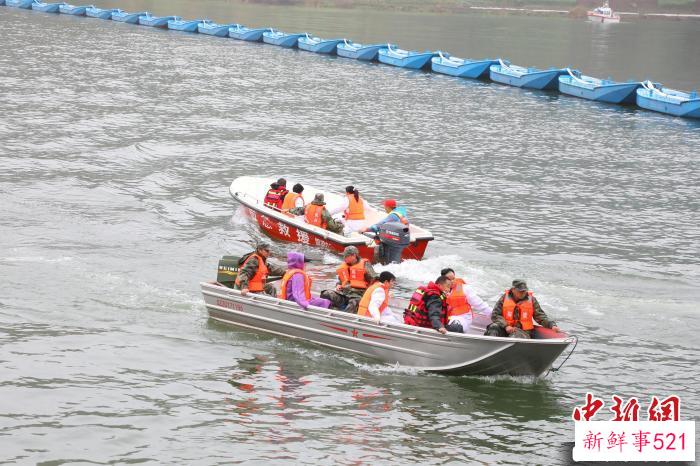 图为演练现场。　梁钦卿 摄