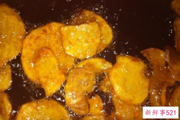 如何去除油漆污渍？清凉油涂在衣服上 猪油去除油漆污渍很有效